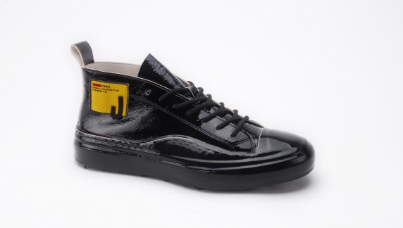 JSB12 black